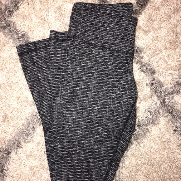 Lululemon full length leggings - Picture 3 of 6